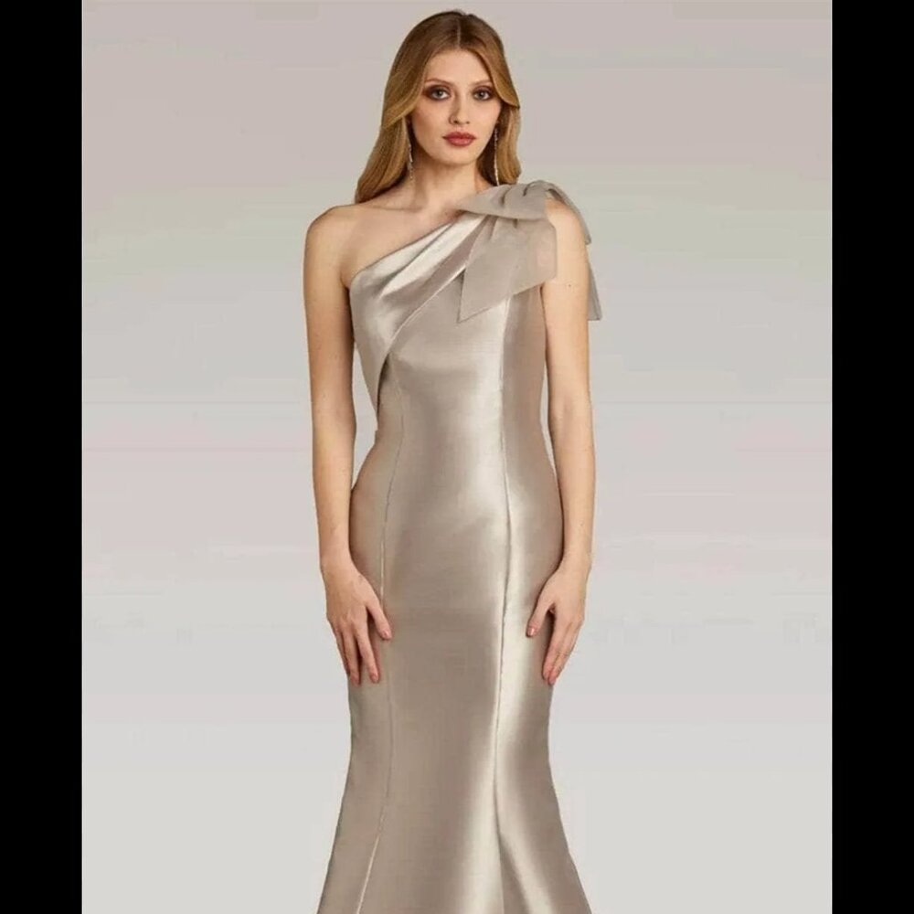 GIA Franco One Shoulder Mermaid Gown